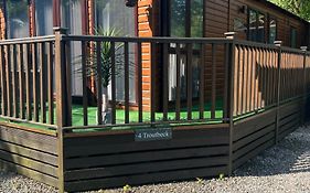 Troutbeck Hot Tub Lodge 4